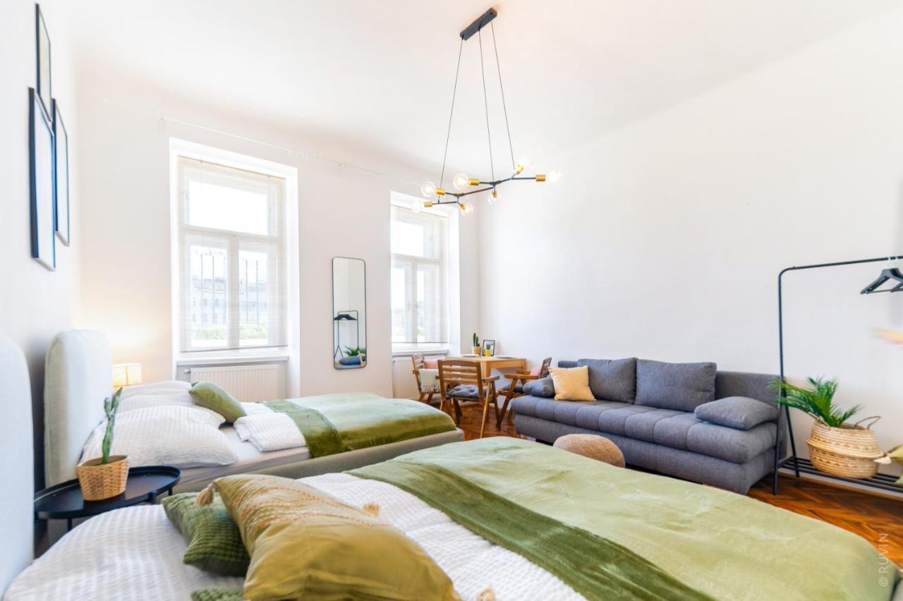 Designer Apartment, Central, Next To Danube Vienna Esterno foto