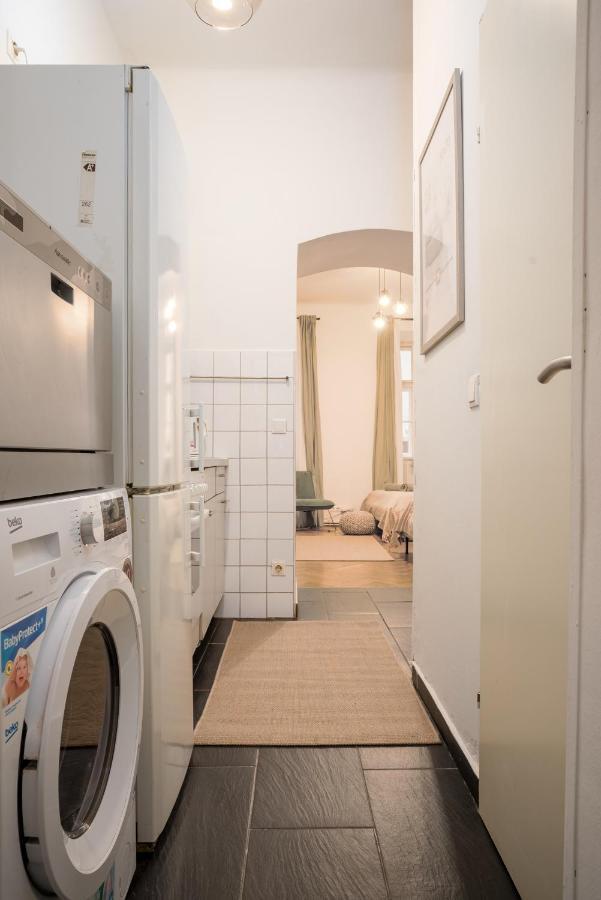 Designer Apartment, Central, Next To Danube Vienna Esterno foto
